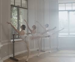 バレエトレーニング新宿 – ワガノワバレエの教授法、ピラティス、解剖